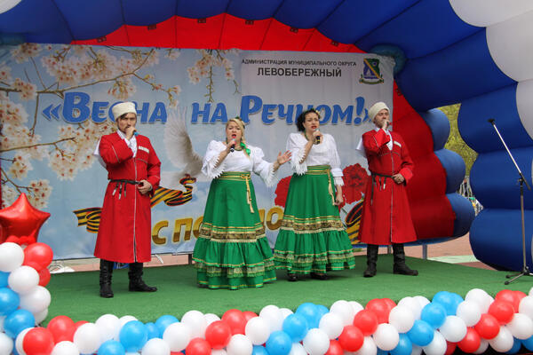 9 мая 2022 г: Праздничный концерт для жителей района 9 мая 2022 г: Праздничный концерт для жителей района